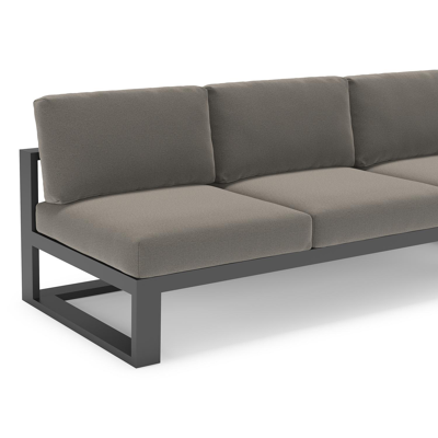 Verato loungehoek in zwart aluminium met natte dark taupe all weather sunbrella® luxe kussen