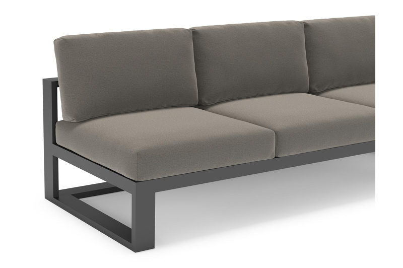 Verato loungehoek in zwart aluminium met natte dark taupe all weather sunbrella® luxe kussen