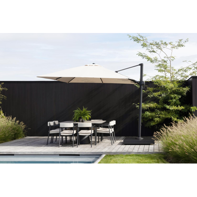 Rufina zweefparasol met tiltfunctie in zwart aluminium met beige all weather sunbrella® premium parasoldoek - L1: 300 x L2: 300 cm (met voet)