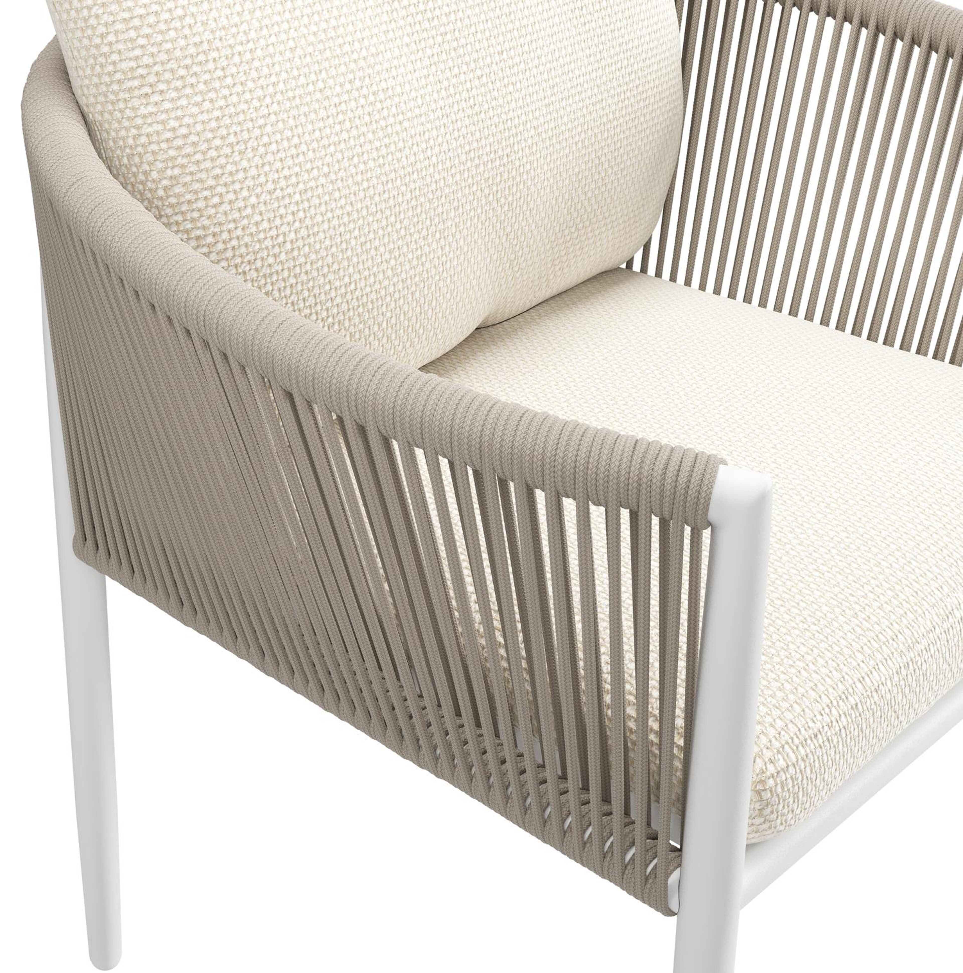 Organo tuinstoel in beige aluminium en beige verticaal geweven ronde rope met stoelkussen in All Weather Cosytica Althea Off White