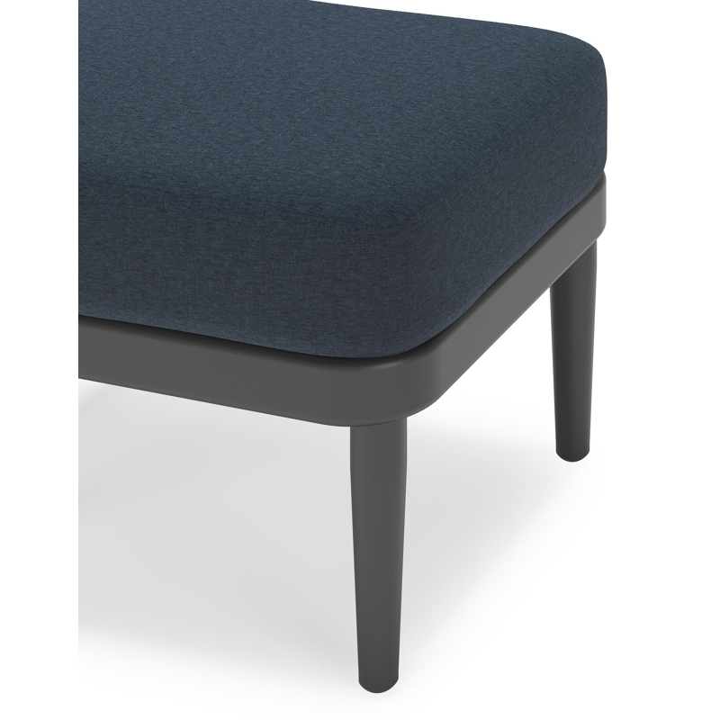 Pouf Orso en aluminium noir et coussins en all weather sunbrella® luxe Heritage Indigo