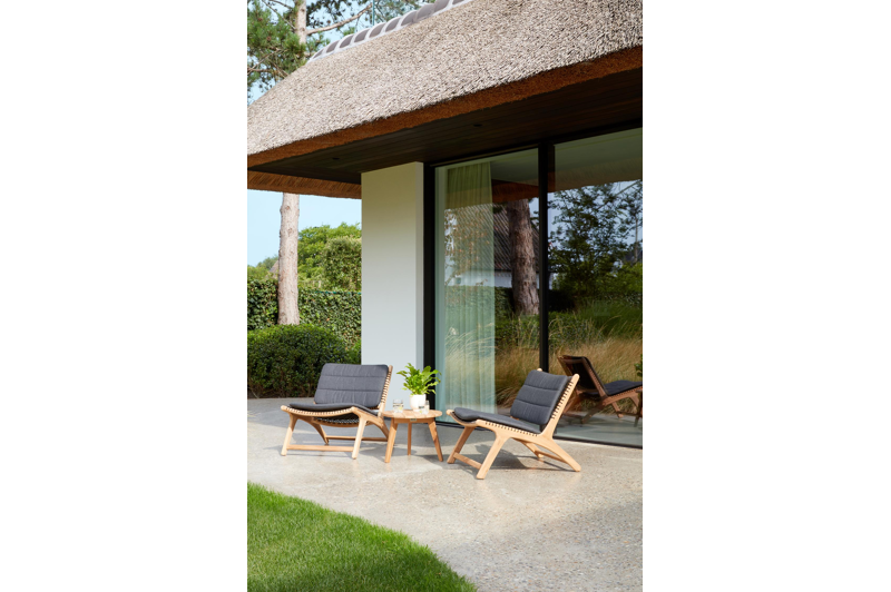 Cosito loungezetel 1-zit in teak en zwart wicker