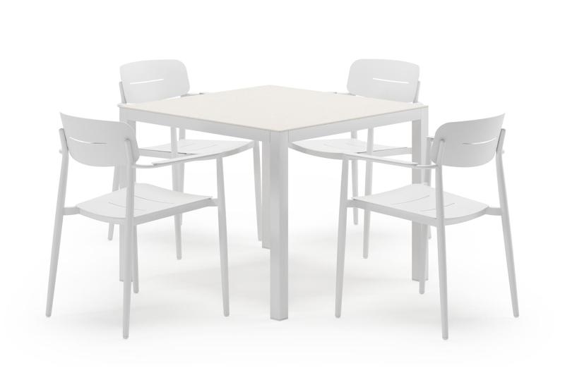 Feltro vierkante tuinset in wit aluminium en sintered stone crema minerale met 4 Cosa tuinstoelen