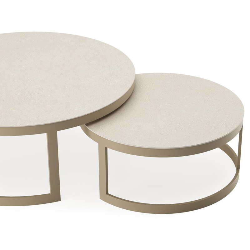 Enna set van 2 loungetafels rond in beige aluminium en volkeramiek beige - Dia. 100/70 x H 37/30 cm