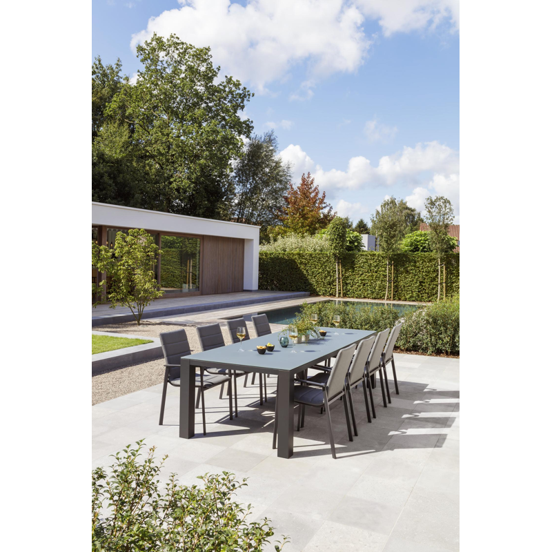 Cirello stapelbare tuinstoel in zwart aluminium en grijs luxe comfort textilene