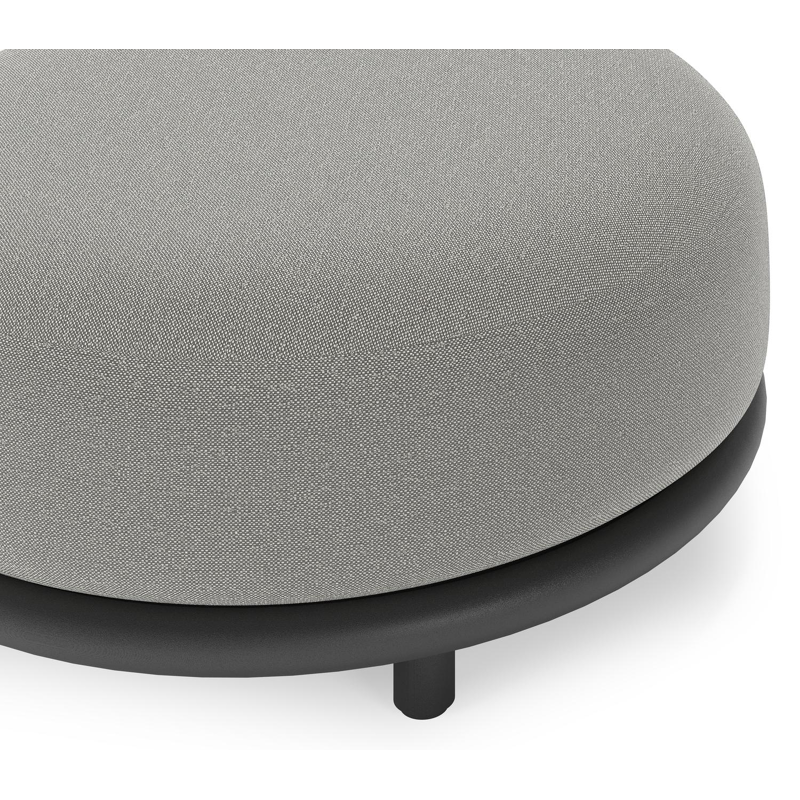 Lomano poef in zwart aluminium en beige verticaal geweven luxe vlakke rope met Savane Zinc all weather sunbrellaÂ® luxe