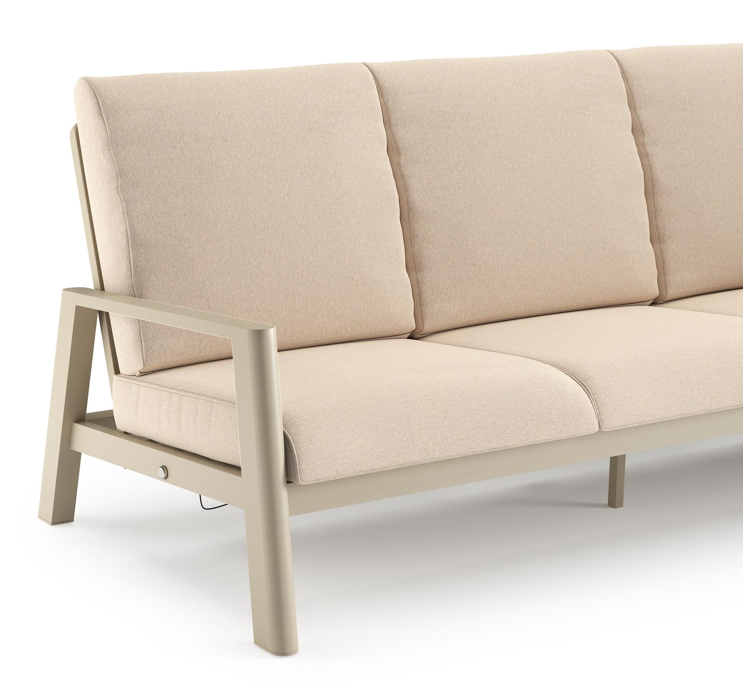 Cirello loungebank in beige aluminium met heritage papyrus all weather sunbrella® luxe kussen