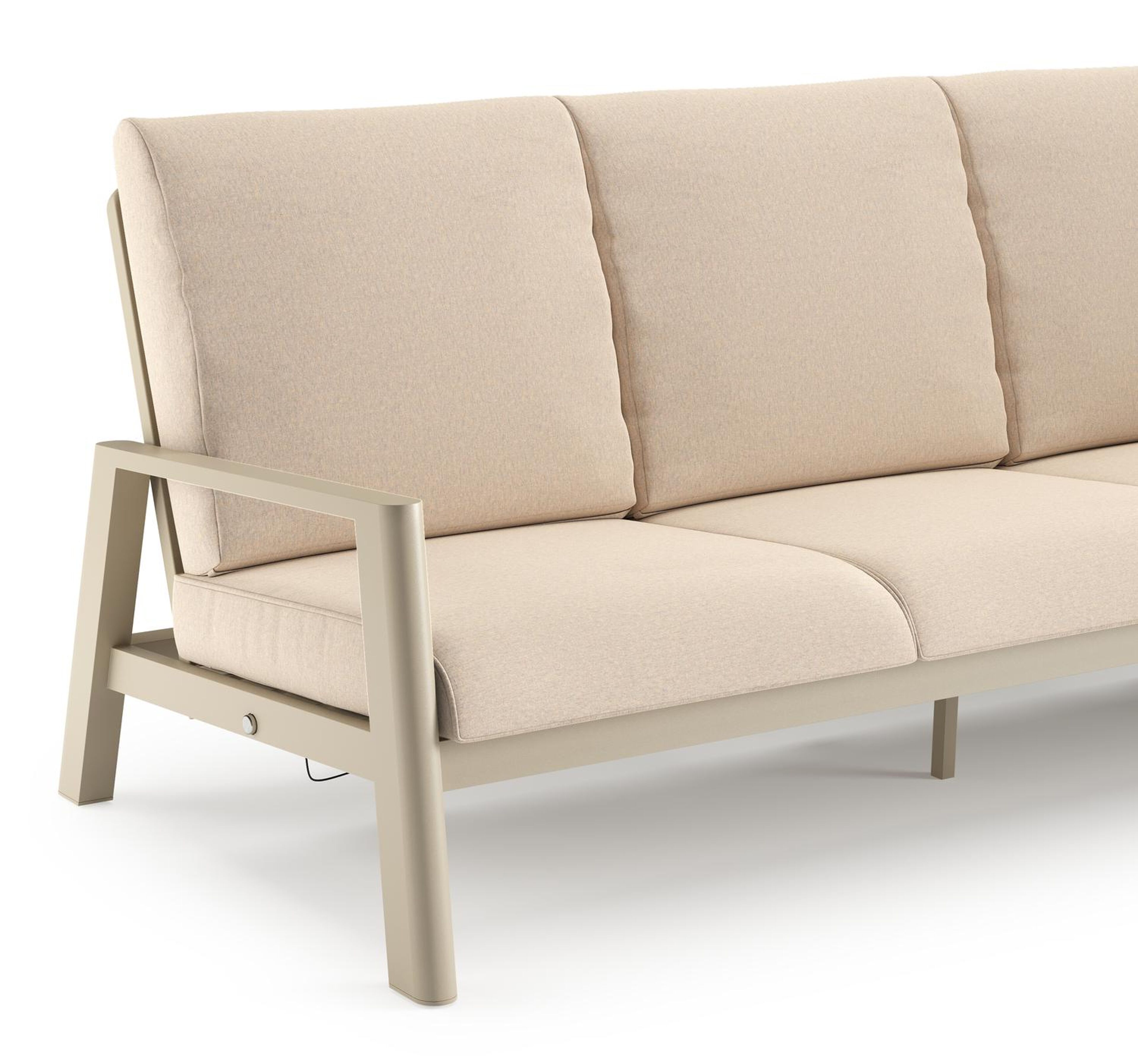 Cirello loungebank in beige aluminium met heritage papyrus all weather sunbrella® luxe kussen