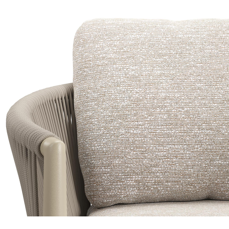 Organo tuinstoel in zwart aluminium en beige verticaal geweven ronde rope met stoelkussen in All Weather Sunbrella® Luxe Tundra Sand