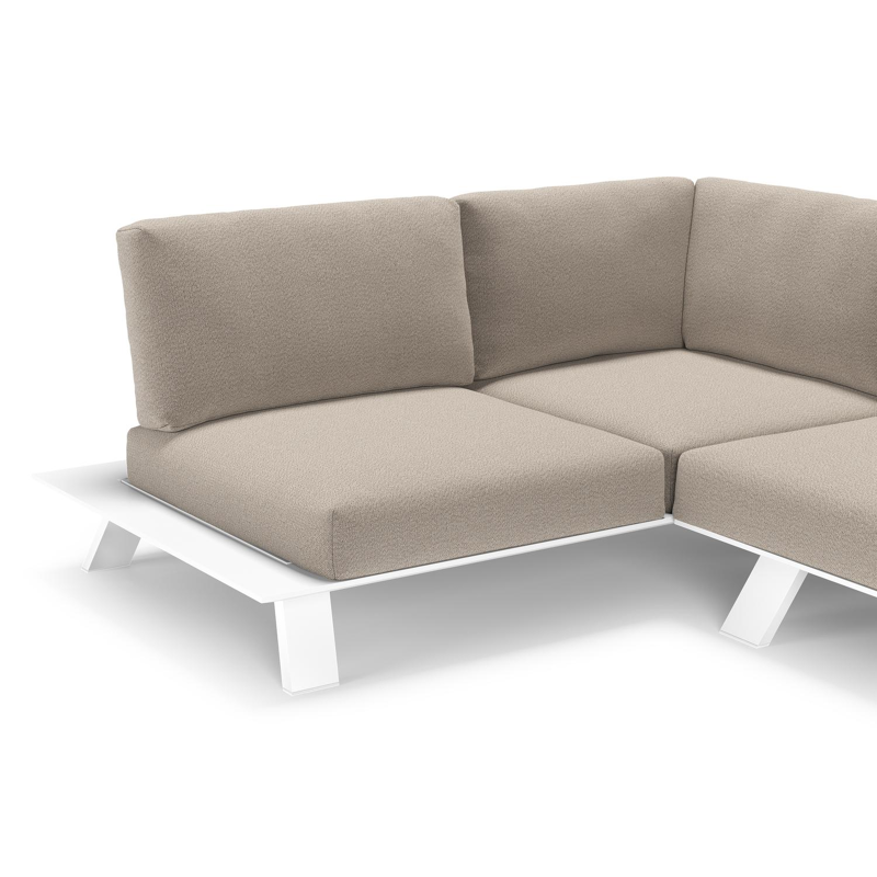 Cesano loungehoek in wit aluminium met savane coconut all weather Sunbrella® luxe kussen