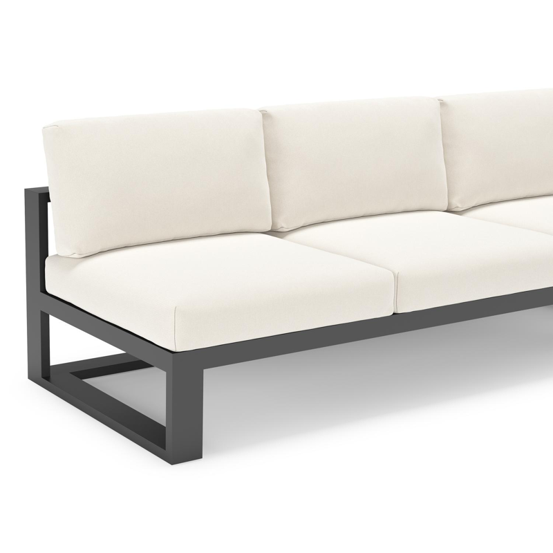 Verato loungehoek in zwart aluminium met savane white all weather sunbrella® luxe kussen