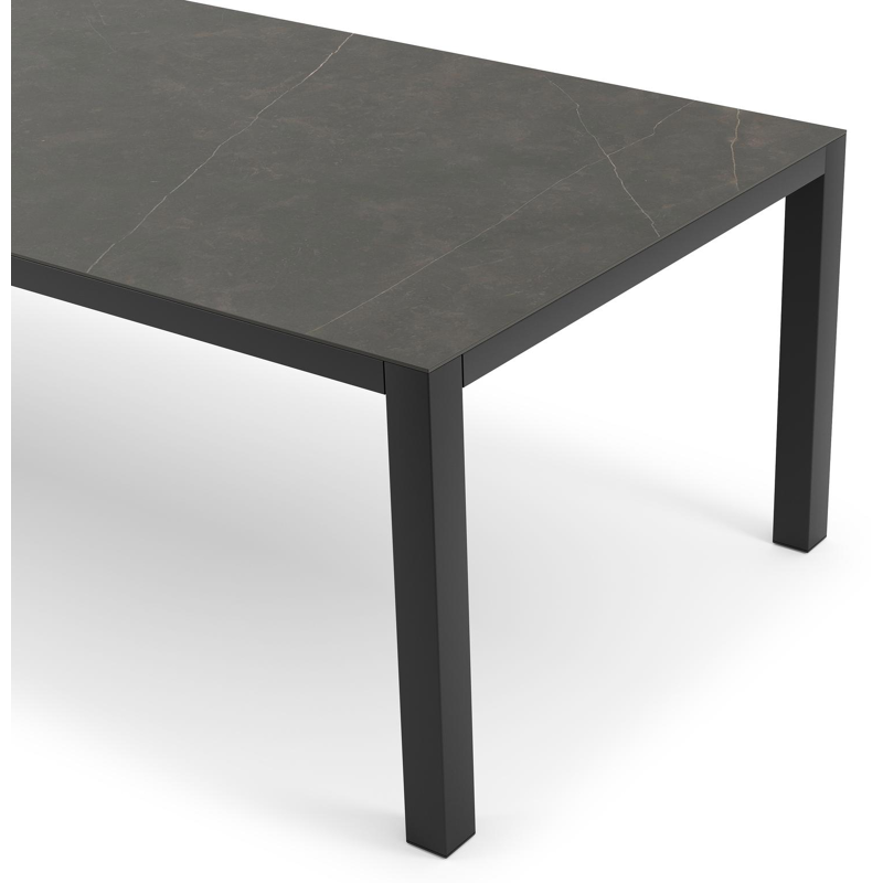 Como tuintafel in zwart aluminium en volkeramiek calatorao - L 280 x B 110 x H 75 cm