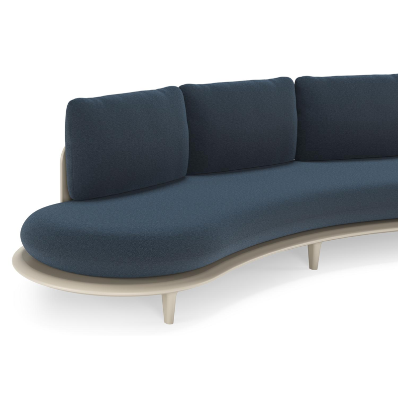 Bomero loungeset in beige aluminium met heritage indigo all weather sunbrella® luxe kussen