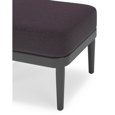 Pouf Orso en aluminium noir et coussins en all weather sunbrella® luxe Tundra Red