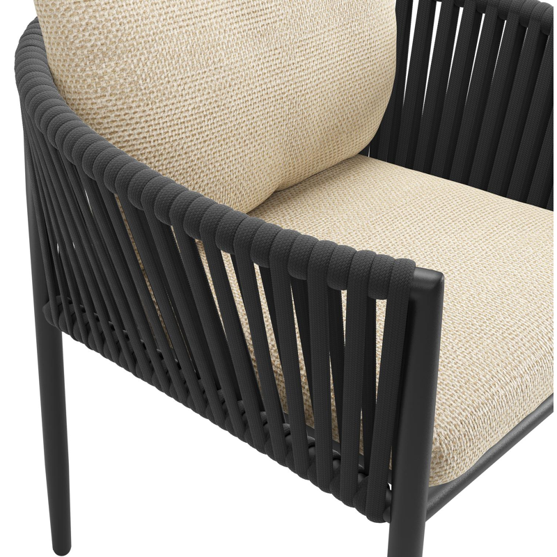 Organo tuinstoel in zwart aluminium en zwart verticaal geweven luxe vlakke rope met zitkussen in All Weather Cosytica Althea Camel