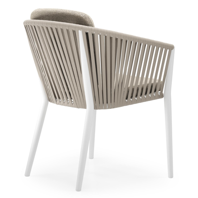 Orso tuinstoel in wit aluminium en beige verticaal geweven vlakke rope met zitkussen in All Weather Cosytica Marbella Beige