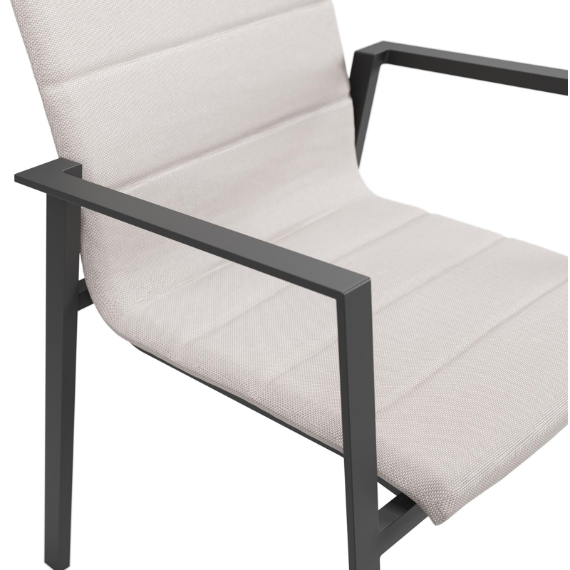 Cirello stapelbare tuinstoel in zwart aluminium en beige luxe textilene