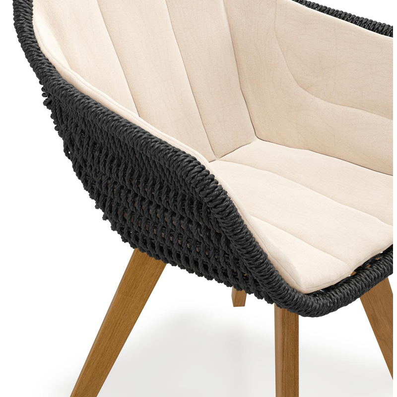 Pagino tuinstoel in teak en zwart ronde wicker met zitkussen in All Weather Sunbrella® Luxe Natte Linen Chalk