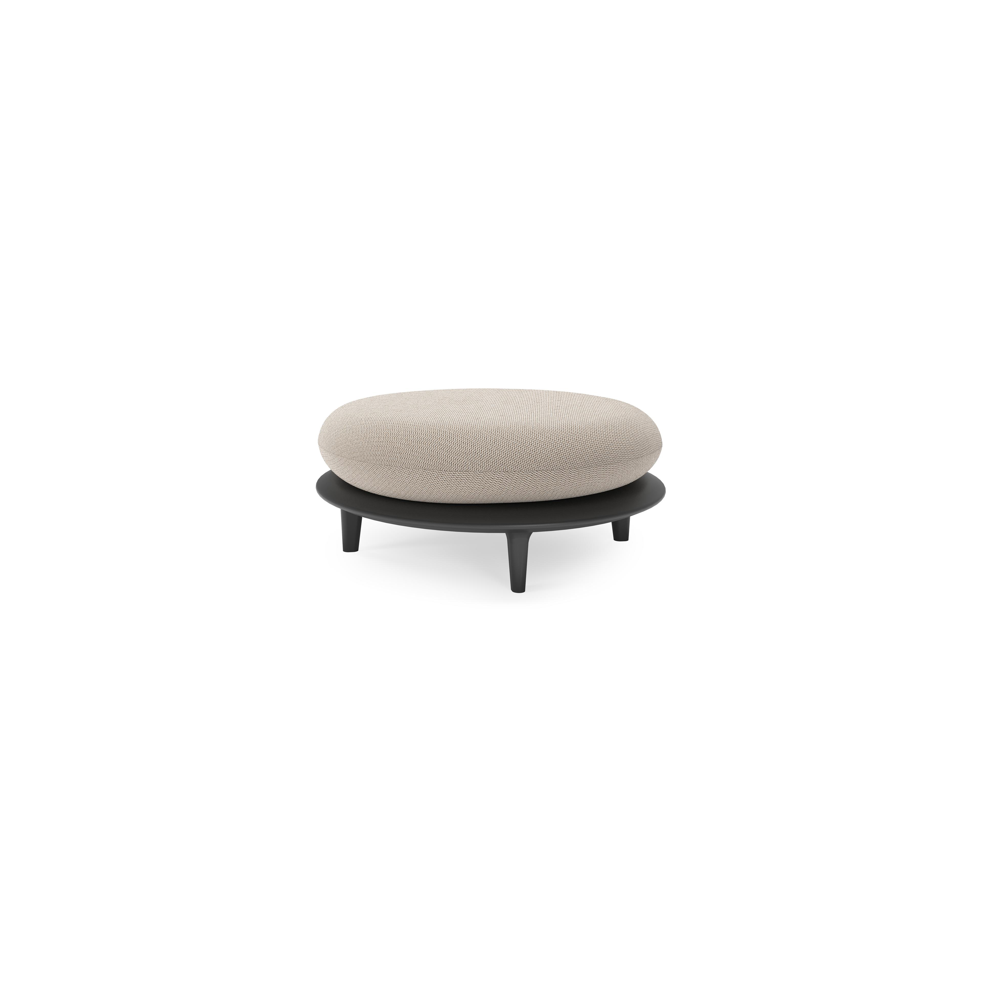 Bomero poef in zwart aluminium met lopi fossil all weather sunbrella® luxe kussen