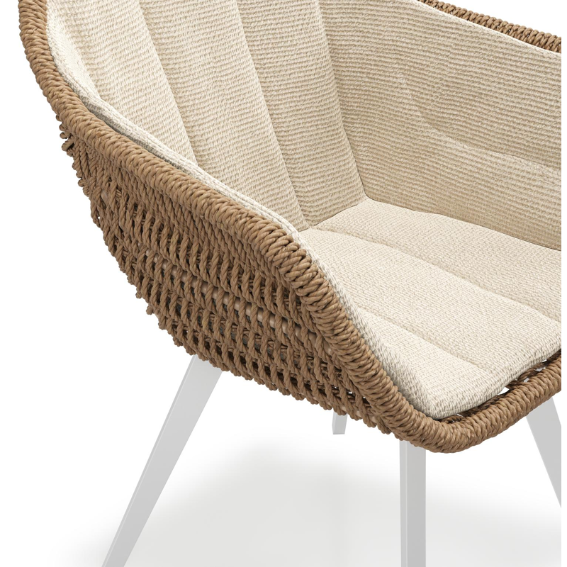 Pagino tuinstoel in wit aluminium en bruin ronde wicker met zitkussen in All Weather Cosytica Althea Chalk