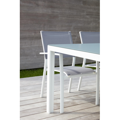 Table de jardin Caldela en aluminium blanc et verre gris - Lg 200 x Larg. 90 x H 75 cm