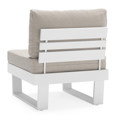 Alora loungestoel in wit aluminium met beige weather+ softtouch kussens