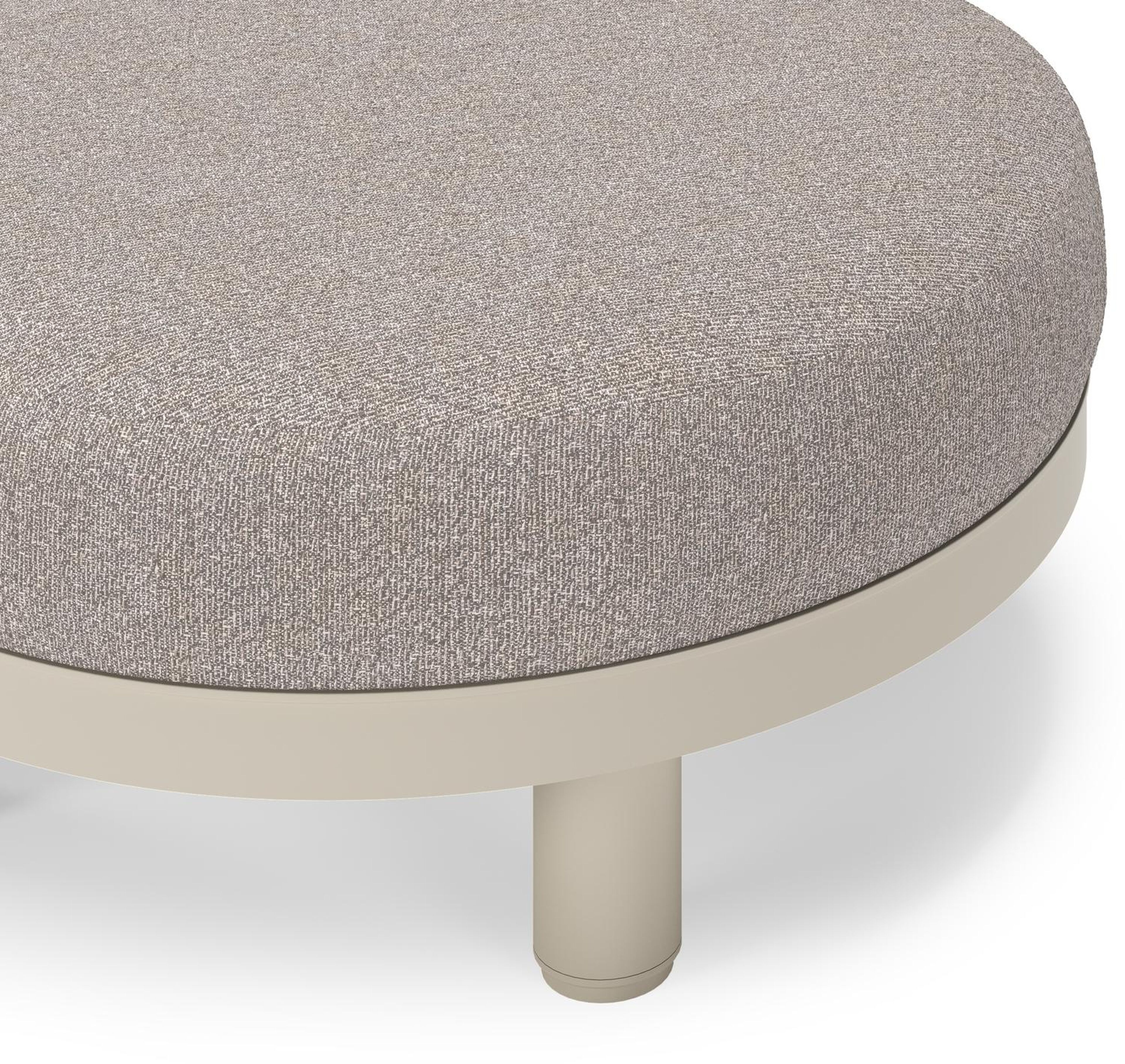 Donato lounge poef in beige aluminium met all weather sunbrella® luxe Tundra Charcoal kussen