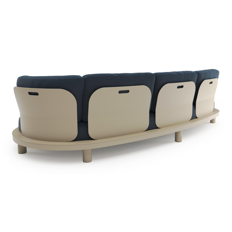 Donato loungebank in beige aluminium met heritage indigo All Weather Sunbrella® luxe kussen