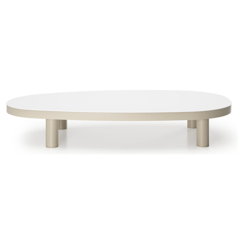 Table de basse Donato organique en aluminium beige et céramique pleine Arctic White - Lg. 151 x Lrg. 90 x Haut. 24.5 cm
