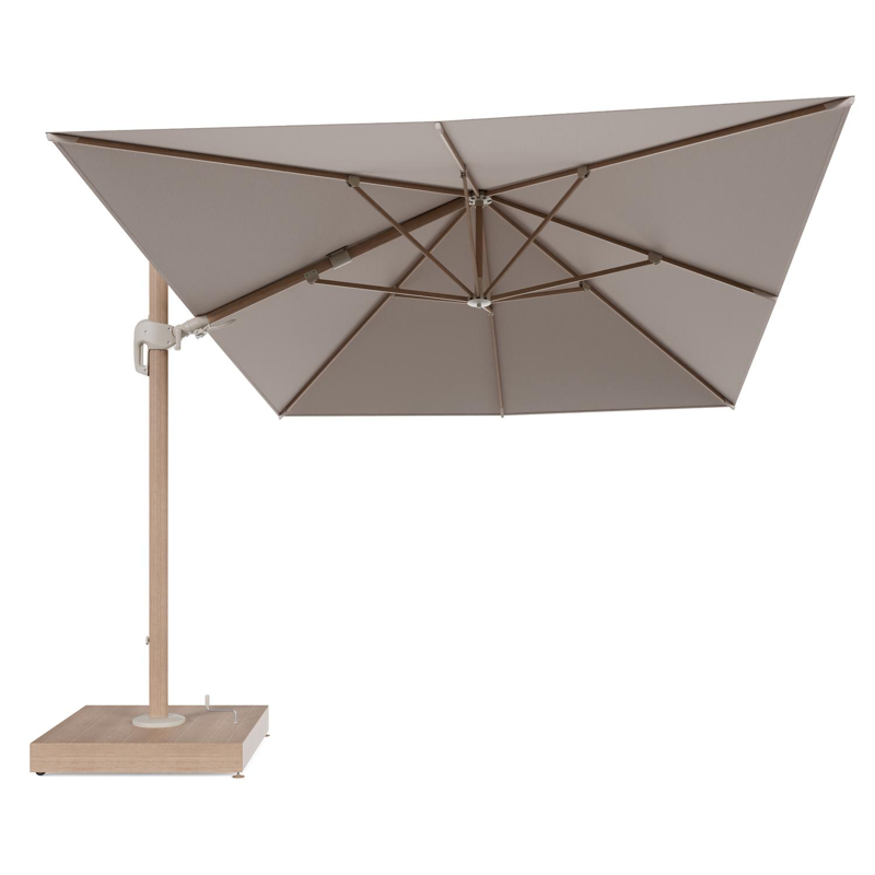 Rufina zweefparasol met tiltfunctie in houtlook aluminium en Wander Pilat All Weather Sunbrella® Luxe parasoldoek - L1 400 x L2 300 cm met parasolvoet Minore 260 kg met wielen