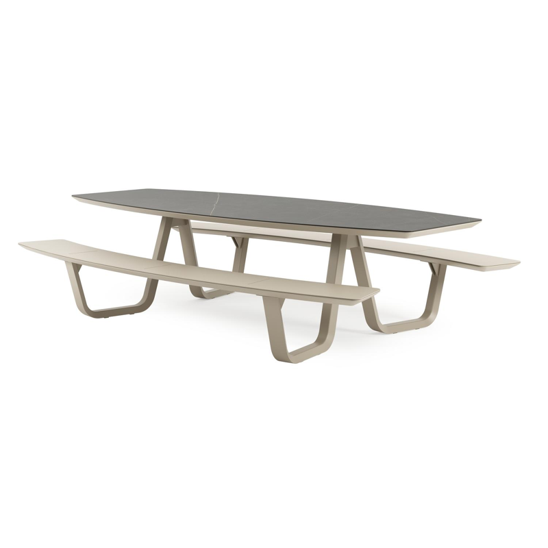 Table de pique-Forno forme de bateau en aluminium beige et céramique pleine Calatorao - Lg. 280 x Lrg. 192 x Haut. 72 cm