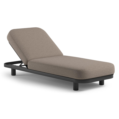 Chaise longue réglable Donato en aluminium noir et coussin en all weather Sunbrella® luxe wander manioc