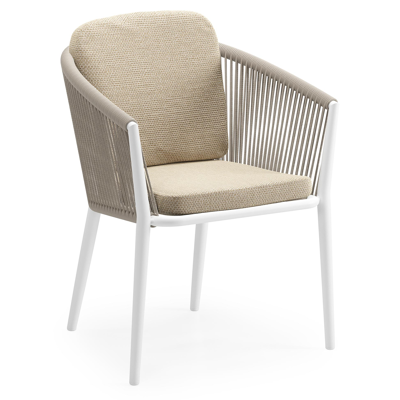 Chaise de jardin Orso en aluminium blanc et corde ronde tissée verticalement beige avec coussin luxe en All Weather Cosytica Althea Camel
