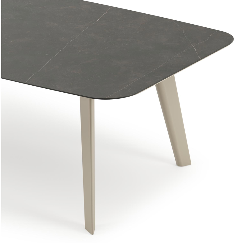 Lacrima tuintafel bootvorm in beige aluminium en volkeramiek Calatorao - L 255 x B 115 x H 74 cm