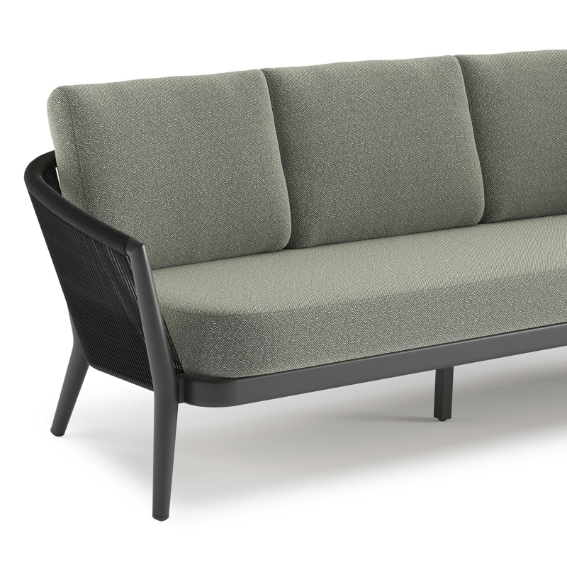 Orso loungebank in zwart aluminium en zwart verticaal geweven ronde rope met Savane Leaf all weather sunbrella® luxe kussen