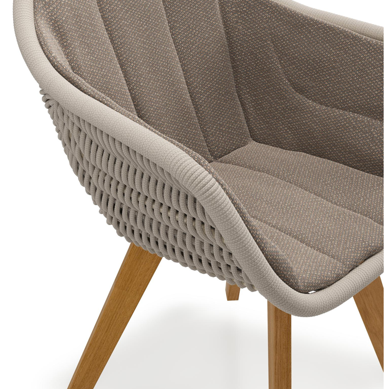 Pagino tuinstoel in teak en beige verticaal geweven ronde rope met zitkussen in All Weather Sunbrella® Luxe Lopi Coconut