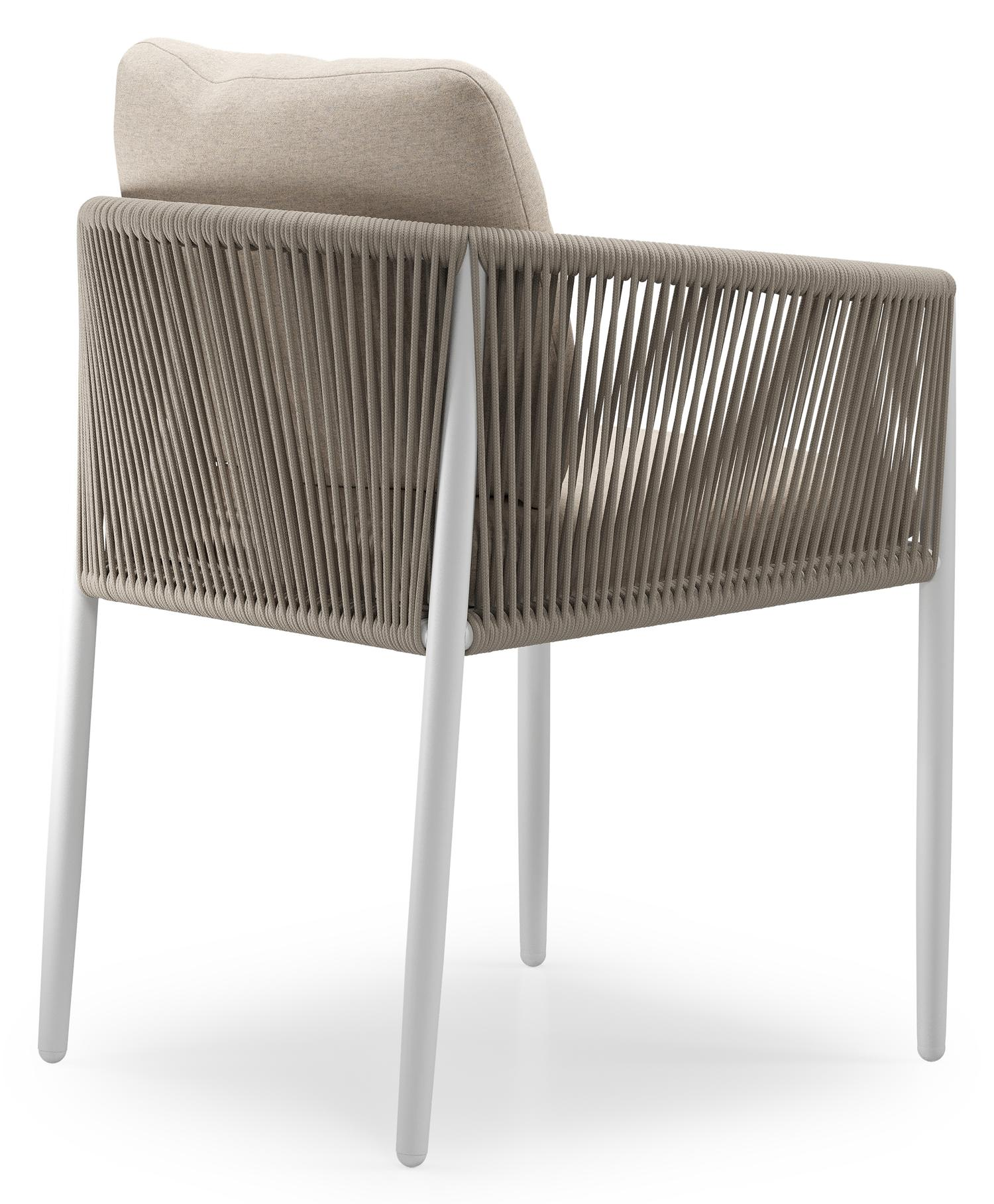 Organo tuinstoel in beige aluminium en beige verticaal geweven ronde rope met stoelkussen in All Weather Sunbrella® Luxe Heritage Ash