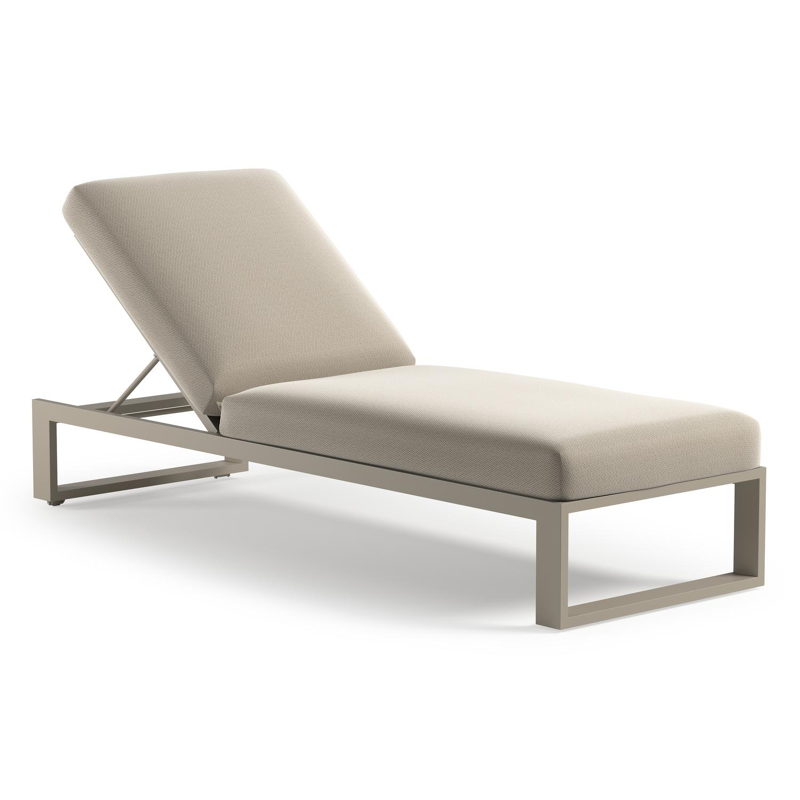 Verato verstelbaar ligbed in beige aluminium met lopi marble all weather sunbrella® luxe