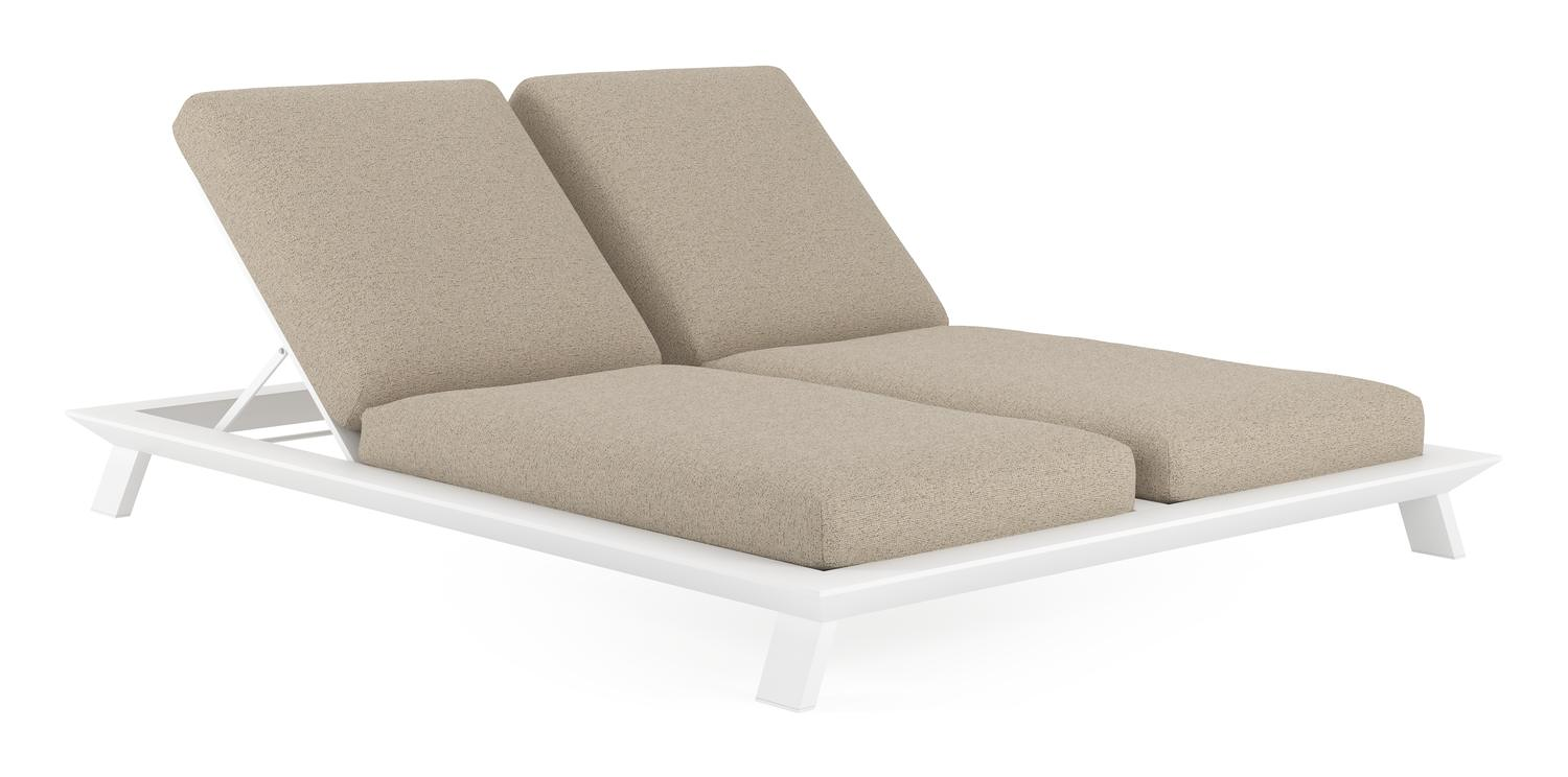 Cesano verstelbaar dubbel ligbed in wit aluminium met marbella beige all weather cosytica kussen