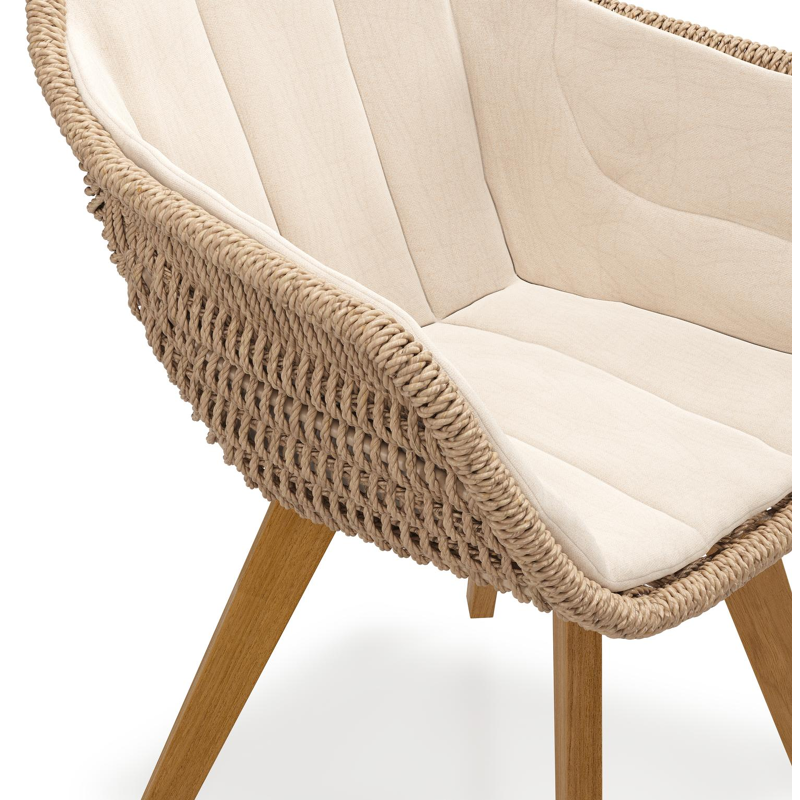 Pagino tuinstoel in teak en naturel ronde wicker met zitkussen in All Weather Sunbrella® Luxe Natte Linen Chalk