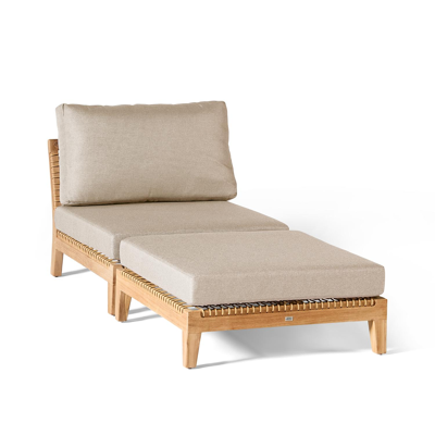 Cosito loungestoel met poef in teak en naturel wicker met beige weather+ softtouch kussen