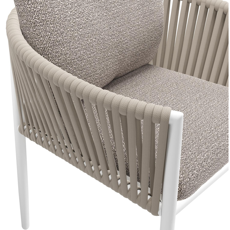 Organo tuinstoel in wit aluminium en beige verticaal geweven luxe vlakke rope met zitkussen in All Weather Sunbrella® Luxe Wander Granite