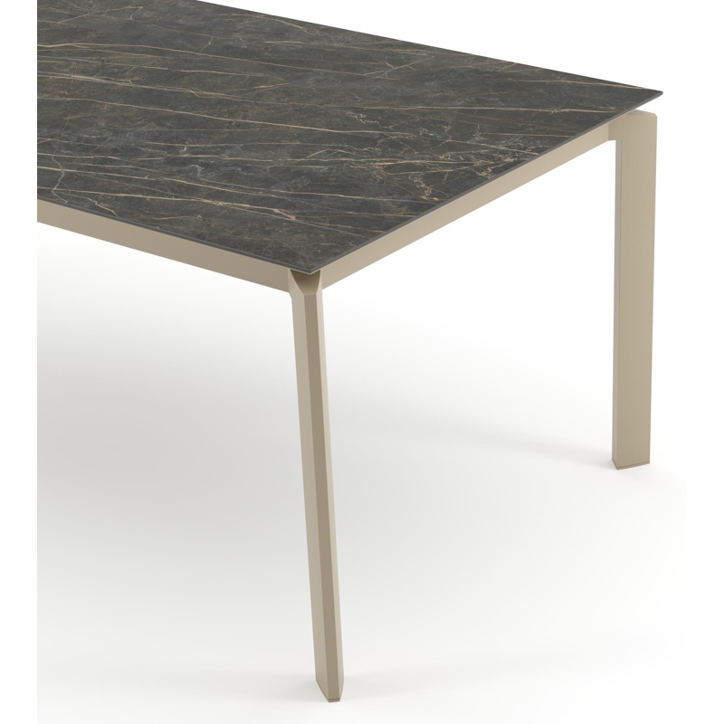 Cirello tuintafel rechthoekig in beige aluminium en volkeramiek Black Obsession - L 200 x B 100 x H 74.5 cm