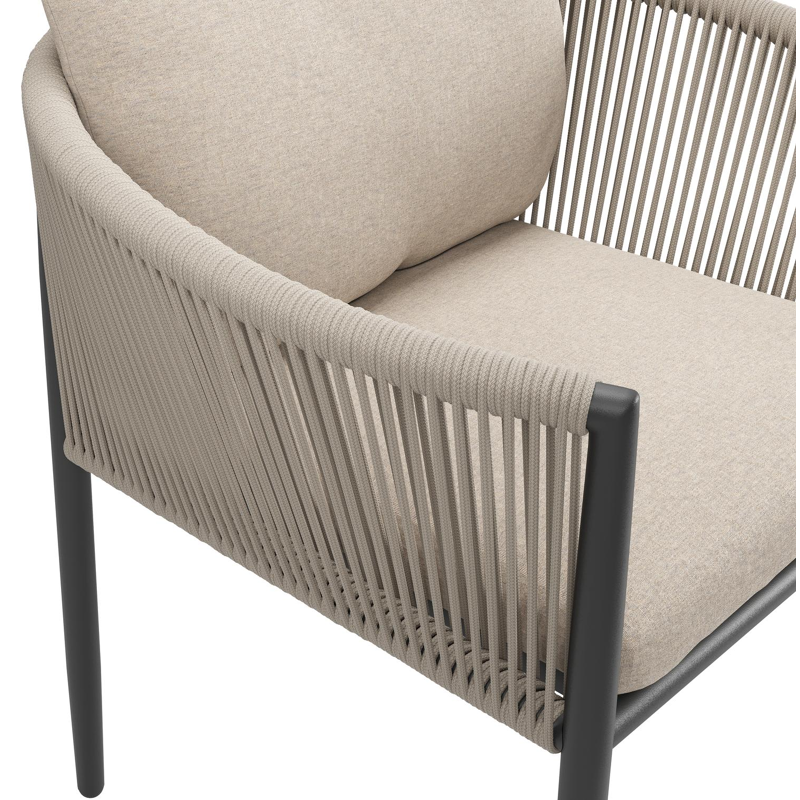 Chaise de jardin Organo en aluminium noir et corde ronde tissée verticalement noir avec coussin en All Weather Sunbrella® Luxe Heritage Ash