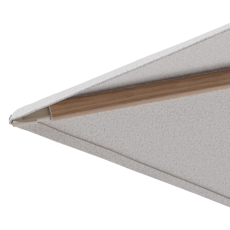 Minore zweefparasol met tiltfunctie in houtlook aluminium en Ego Eggshell All Weather Solica parasoldoek - L1 350 x L2 350 cm met parasolvoet Minore 260 kg met wielen