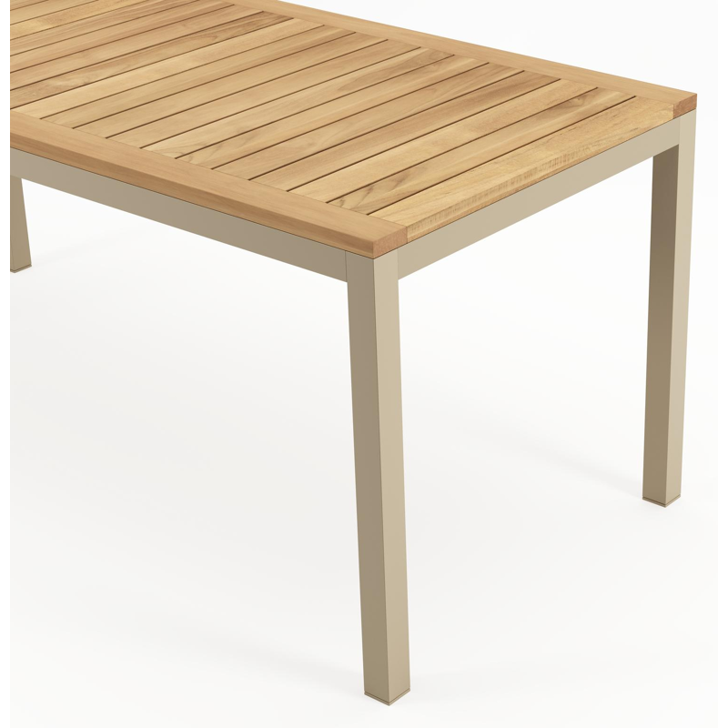Feltro tuinset in beige aluminium en teak met 6 stapelbare Amalfi tuinstoelen