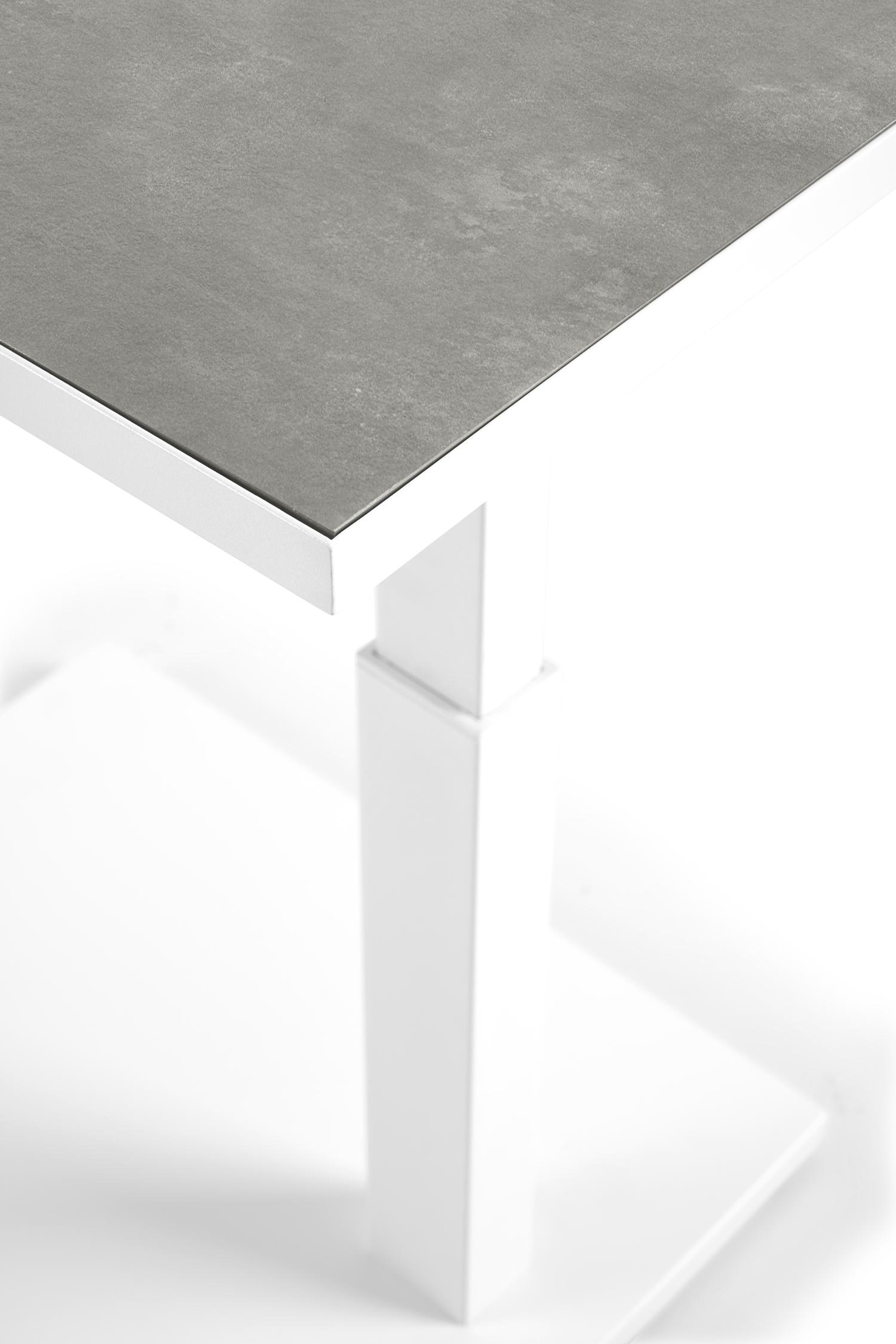 Table d'appoint Talana en aluminium blanc et céramique pleine gris - Lg. 60 x Lrg. 40 x Haut. 47/67,50