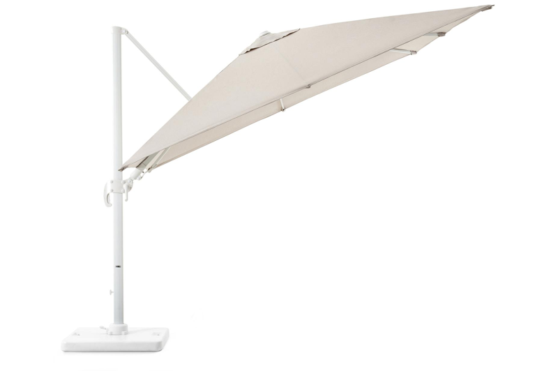 Avola zweefparasol met tiltfunctie in wit aluminium en Natte Graumel Chalk Sunbrella® Premium parasoldoek - L1 300 x L2 300 cm met Pedito parasolvoet 120 kg