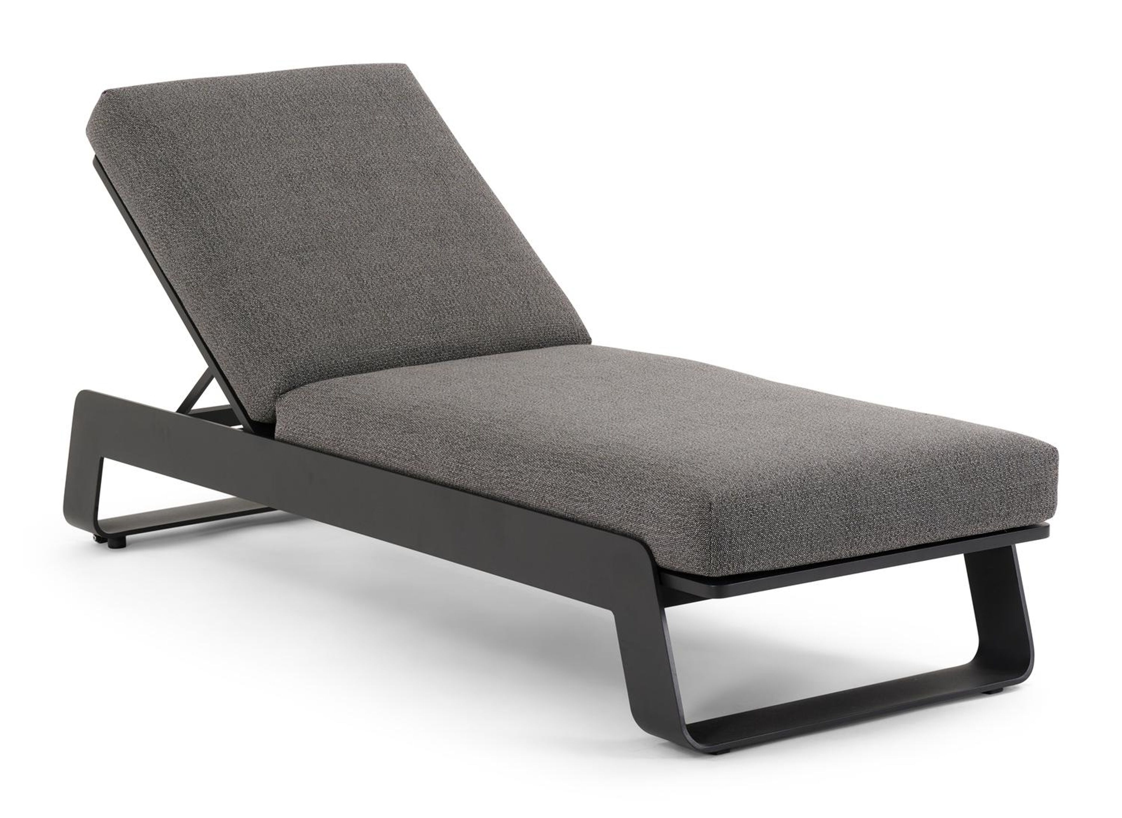 Atessa verstelbaar ligbed in zwart aluminium met savane tornado all weather sunbrella® luxe kussen