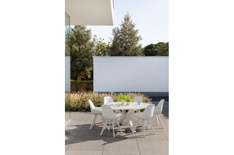 Mesa tuinstoel in wit aluminium en wit kunststof